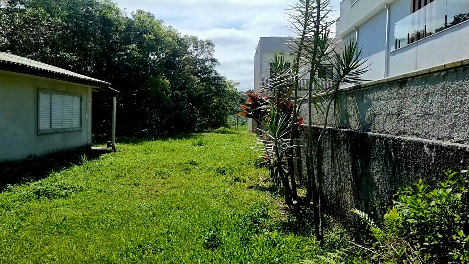 Chácara à venda com 2 quartos, 20793m² - Foto 2